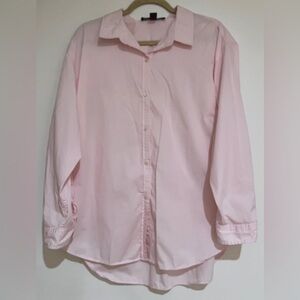 Women’s Gloria Vanderbilt Light Pink Button Down Shirt